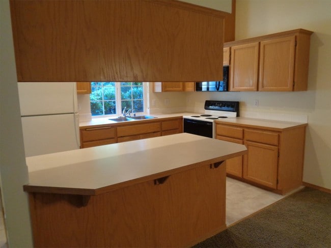 Building Photo - 7429 84th Ave Ct NW