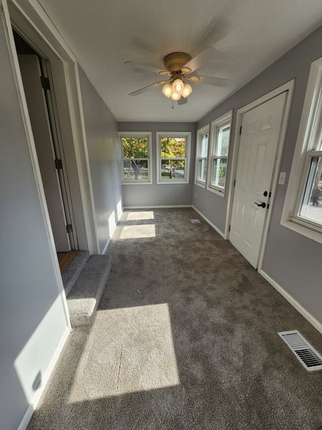 Building Photo - 97 E Emerling Ave