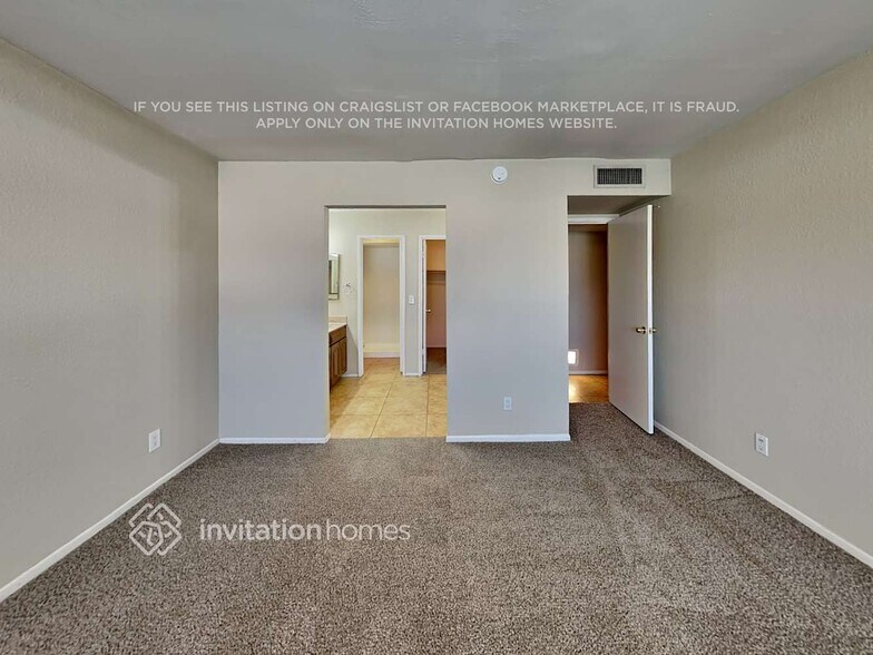 Building Photo - 5142 W Echo Ln