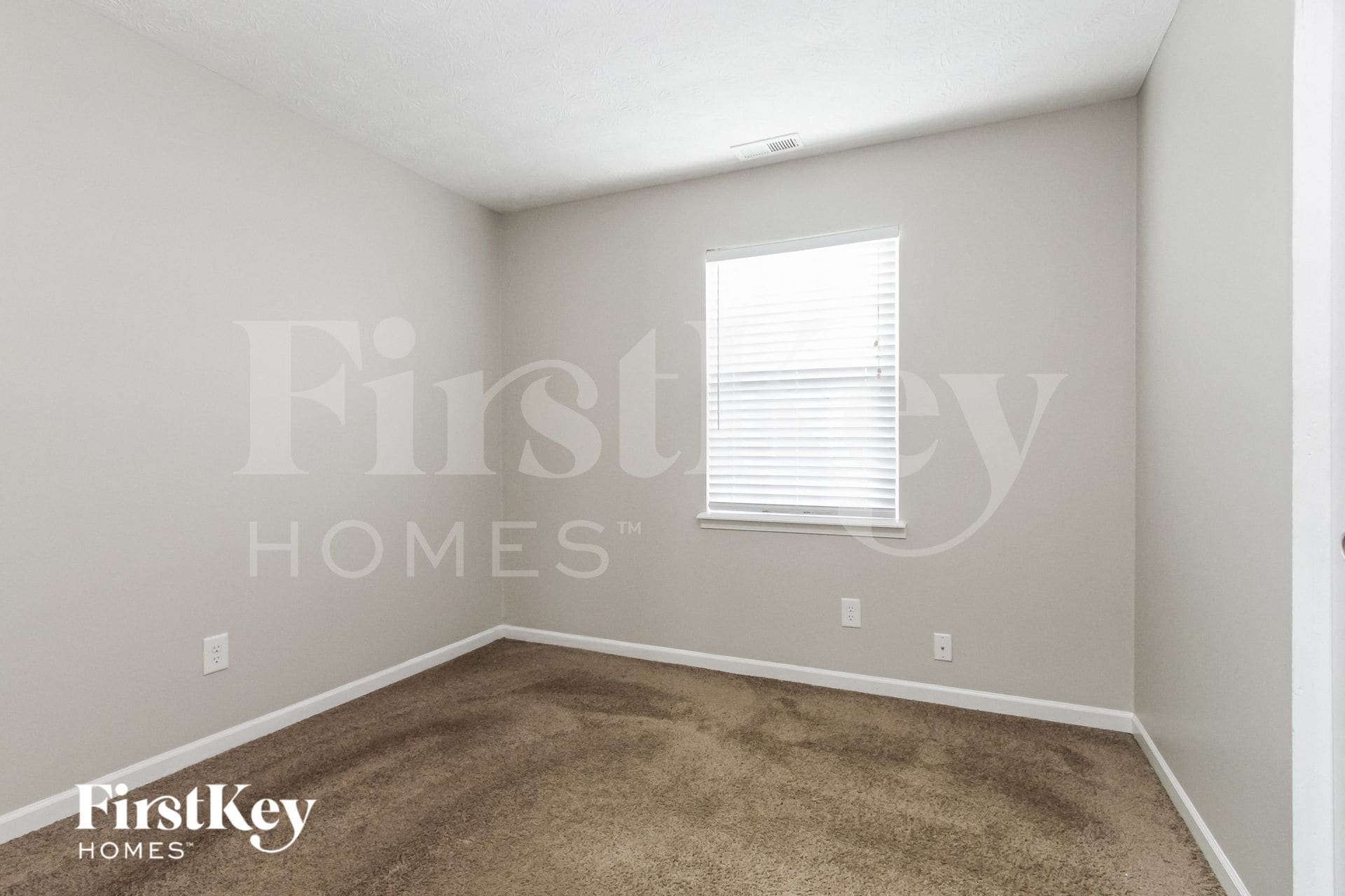 Building Photo - 6412 Perry Pines Ct