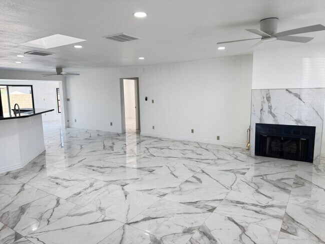 Building Photo - Dobson Ranch 4 bedroom rental