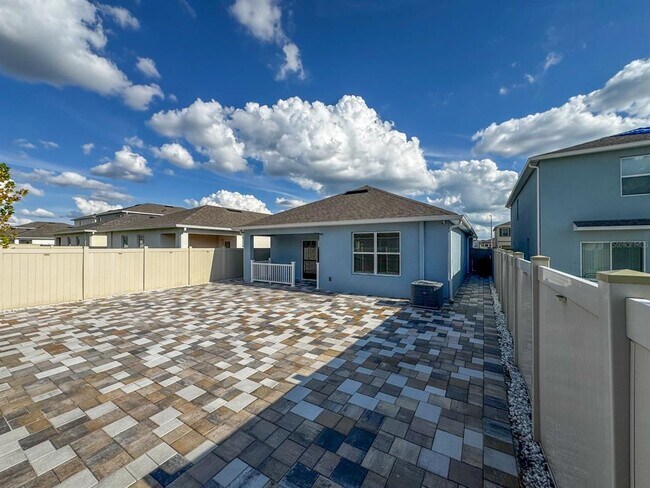 Building Photo - 4855 Cranberry Wy