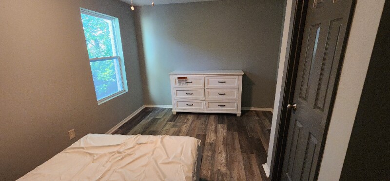 Building Photo - 486 Prince of Wales
