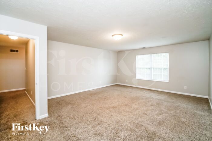 Building Photo - 3119 Hemlock Way