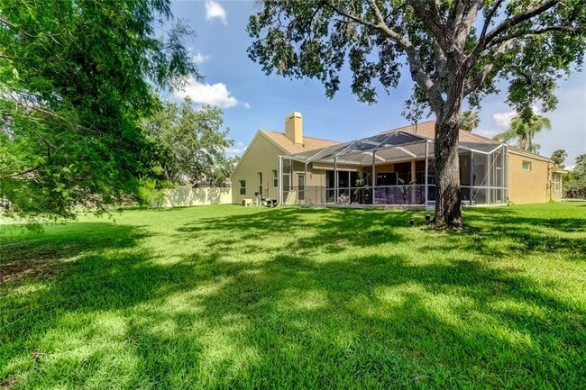 Building Photo - 11935 Middlebury Dr