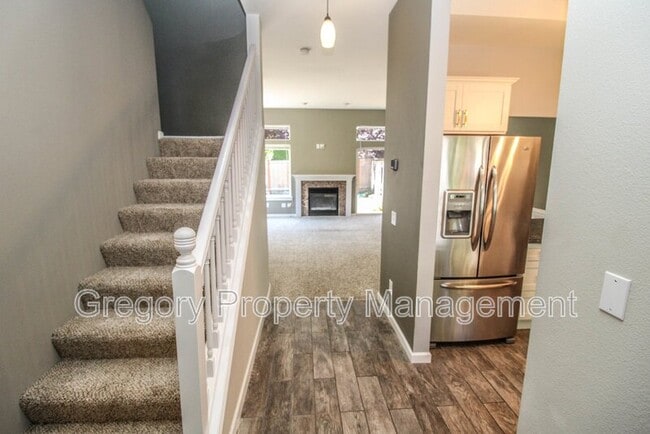 Building Photo - 20901 Cypress Way