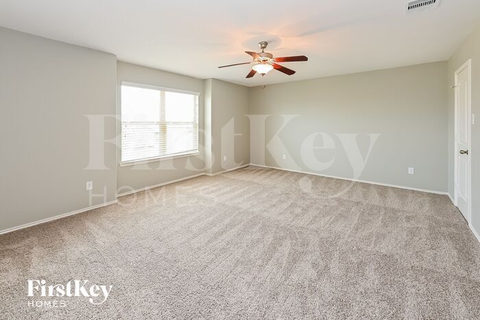 Building Photo - 111 Meadow Mill Dr