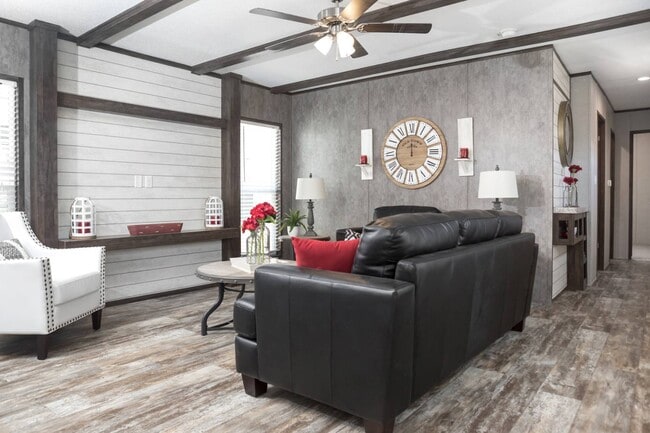 Building Photo - 2300 Ward Bend Rd