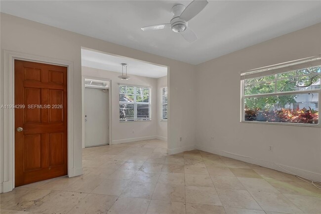 Building Photo - 814 Lenox Ave.