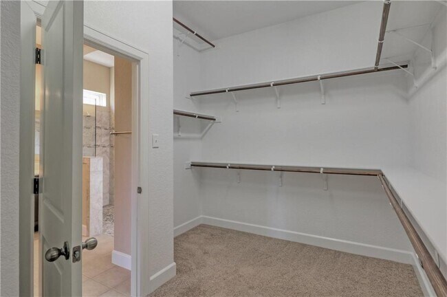 Building Photo - 124 Claiborne Lake Ln