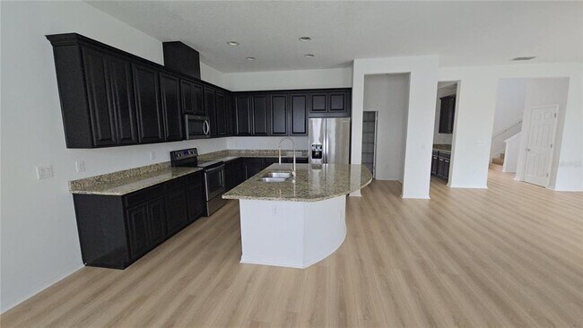 Building Photo - 11839 Cross Vine Dr