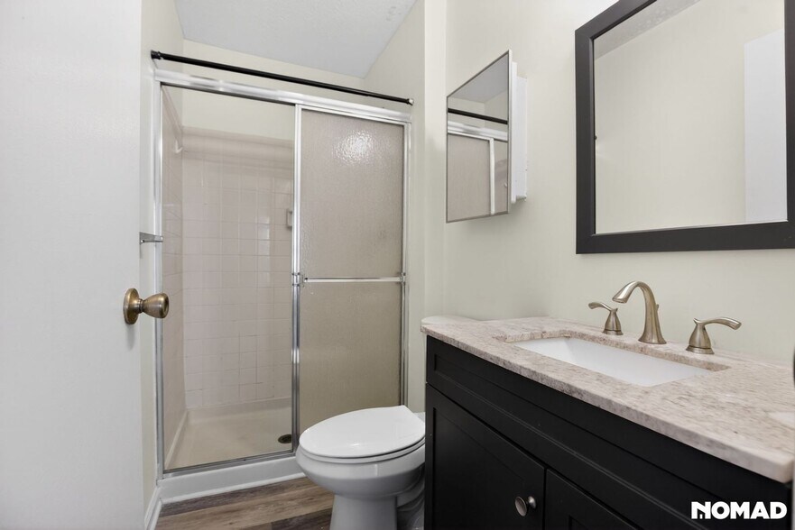 Building Photo - 32 Rocky Brook Ct