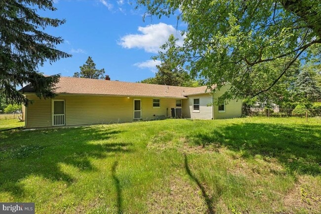 Building Photo - 3102 Romaine Ct