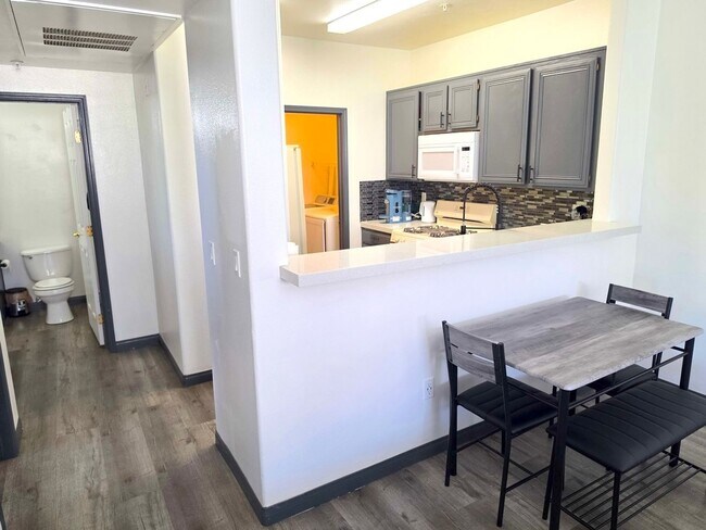 Building Photo - FULLY FURNISHED * 1BED/1BATH CONDO WITH 1 CAR GARAGE IN SOUTHWEST LAS VEGAS