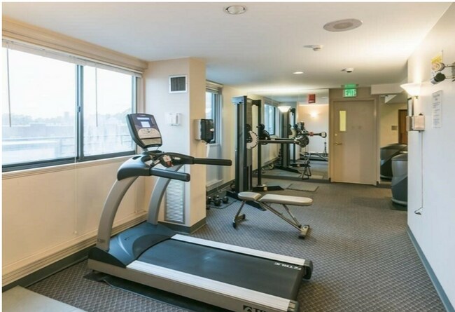 Building Photo - Perfect 1Bed for 8/1 near, B, C, D Lines! Spacious w/ Central A/C, Heat/HW Included! Elevator in ...