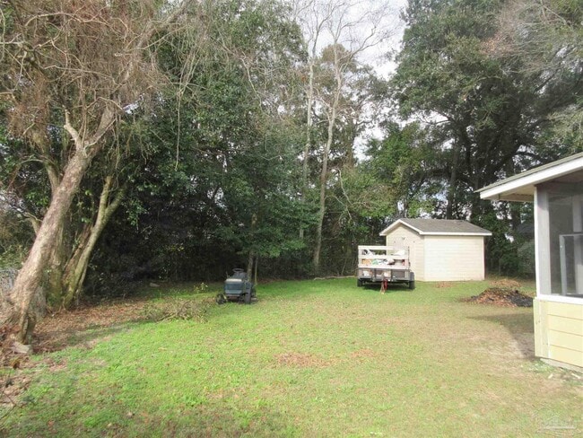 Building Photo - 4389 Pine Villa Cir