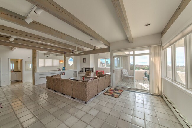 Building Photo - SANDIA HEIGHTS EXECUTIVE RENTAL 2+Story 3B...