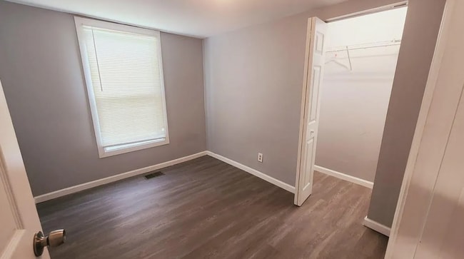 Building Photo - 2102 Adams Ave