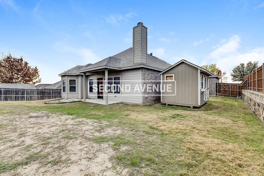 Building Photo - 2109 Lorrie Ln