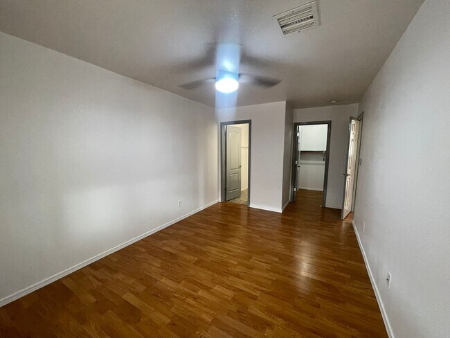 Building Photo - 14304 Gil Reyes Dr