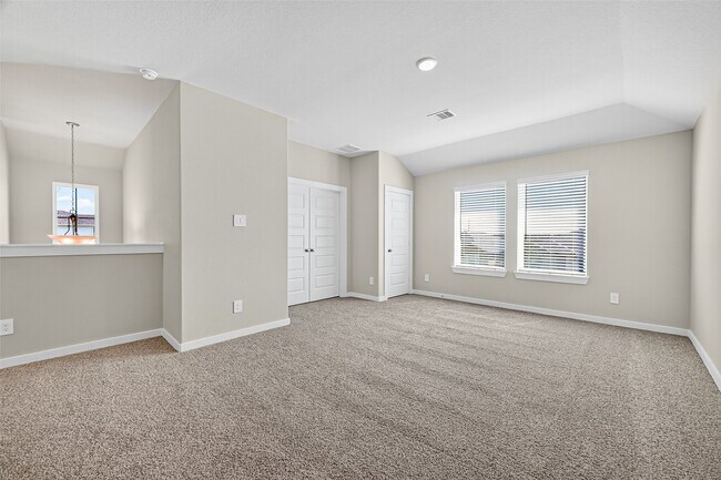 Building Photo - 3050 Marble Wy