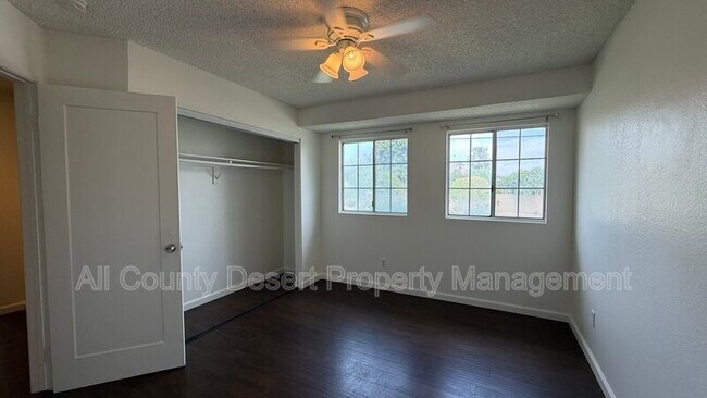 Building Photo - 52020 Avenida Mendoza