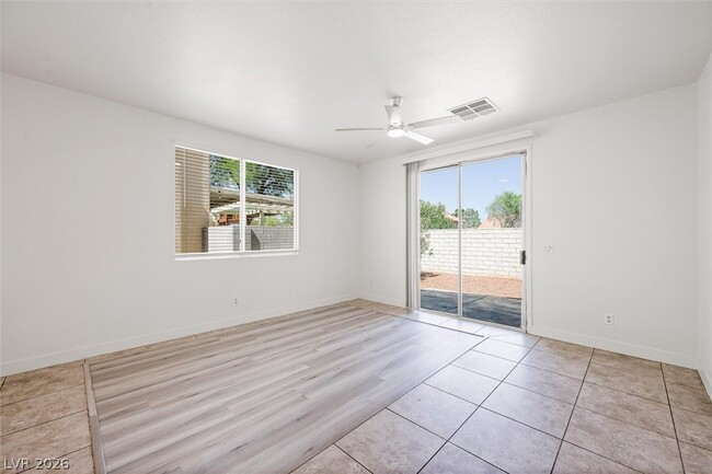 Building Photo - 5618 Indian Springs St