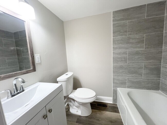 Building Photo - Move-In Specials Available! Completely Rem...