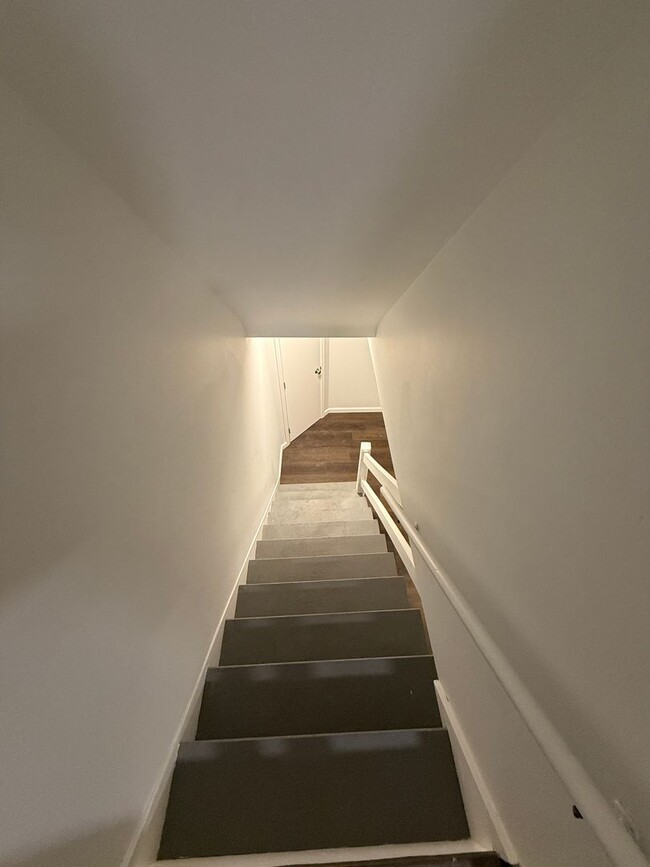 Building Photo - Stunning Renovated Home in Dundalk