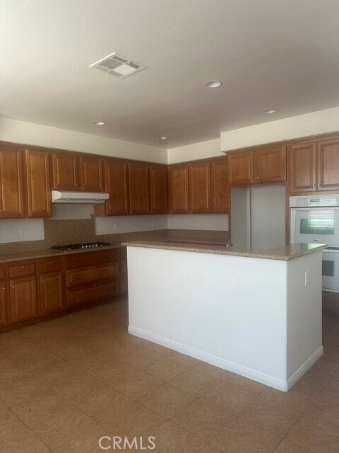 Building Photo - 13029 Hillhaven Ct