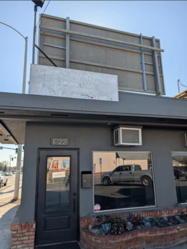 Building Photo - 10221 Colima Rd