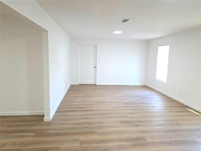 Building Photo - 3610 Muskie Ln