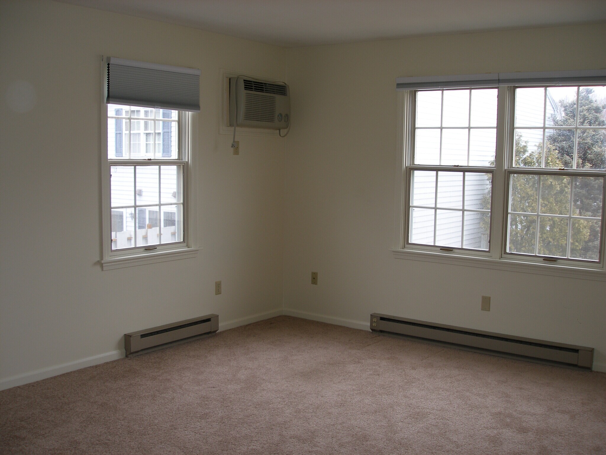 Master Bedroom - 25 Founders Village