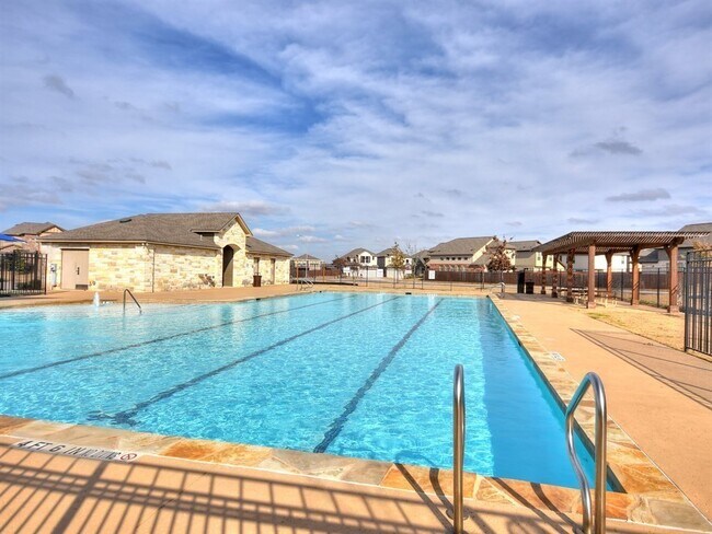 Building Photo - Spacious North Austin Gem: Modern Comfort,...