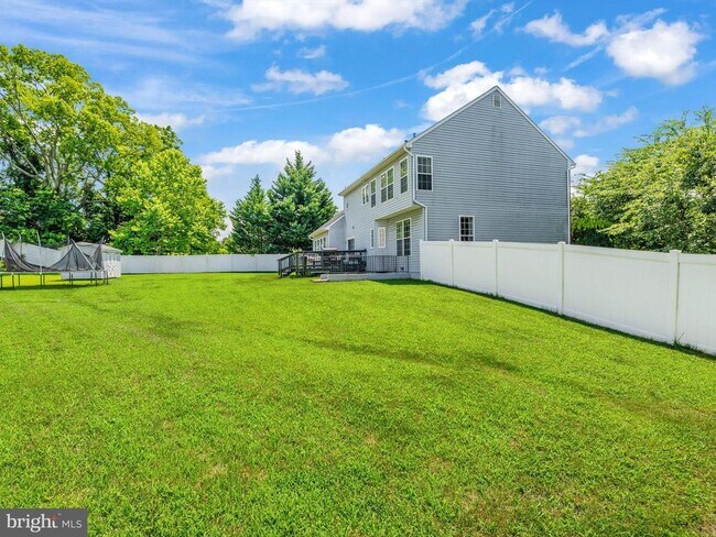 Building Photo - 7304 Checkerberry Way
