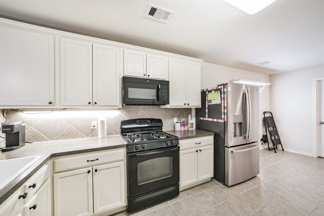 Building Photo - 1609 Peach Dale Ct