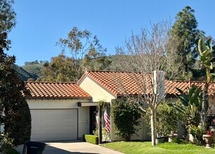 Building Photo - 31121 Via Santo Tomas