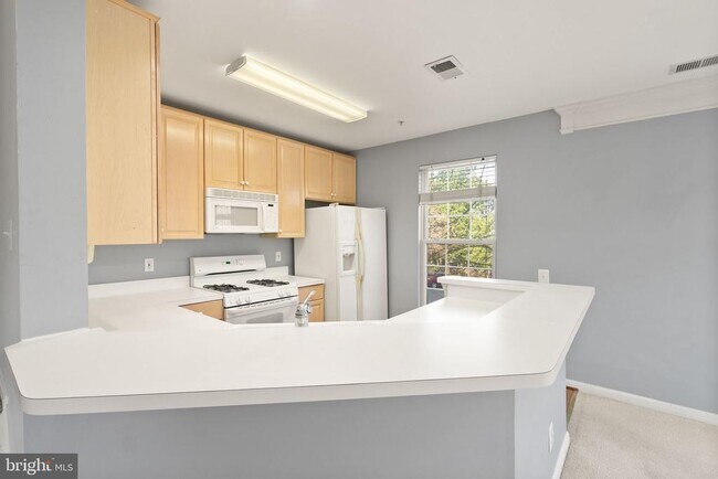 Building Photo - 12739 Fair Crest Ct