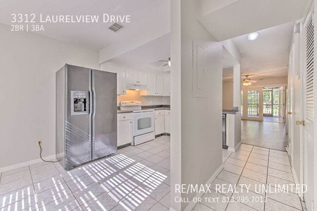 Building Photo - 3312 Laurel View Dr