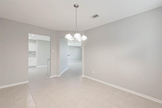 Building Photo - 5011 Redwing Brook Trail