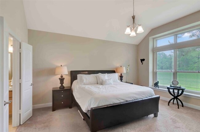 Building Photo - 39 East Wading Pond Circle