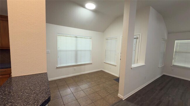 Building Photo - 9628 Morgan Creek Dr