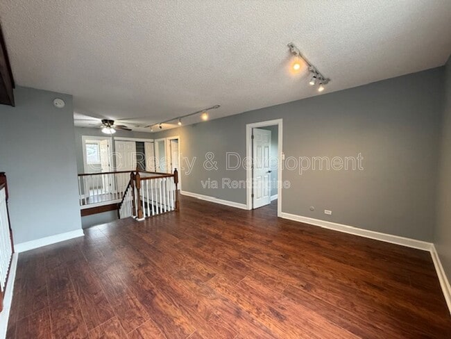 Building Photo - 1540 Beverly Cir W