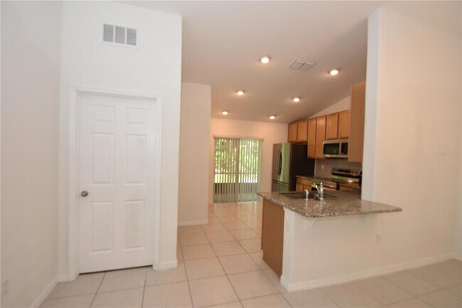 Building Photo - 31 Zoeller Ct