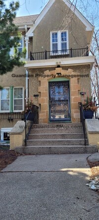 Building Photo - South Minneapolis duplex with garage parking
