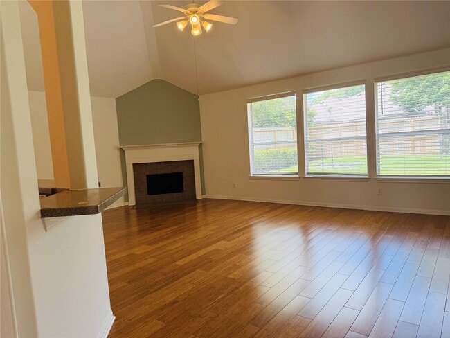 Building Photo - 38 N Regan Mead Cir