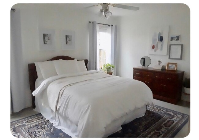 Building Photo - 3237 W Woodfield Way