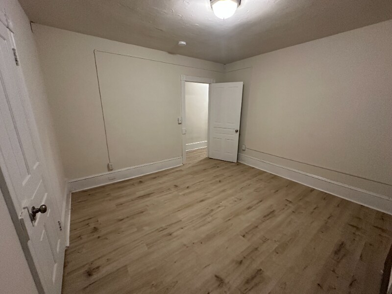 Building Photo - 381-383-383 S 3rd St