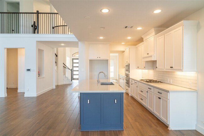 Building Photo - 29856 Smoky Ridge Rd