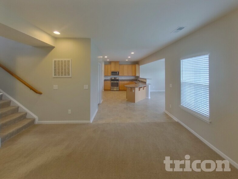 Building Photo - 2637 Candlewick Ct